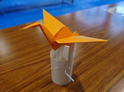南信州サイエンスクエスト「羽ばたき折り鶴」